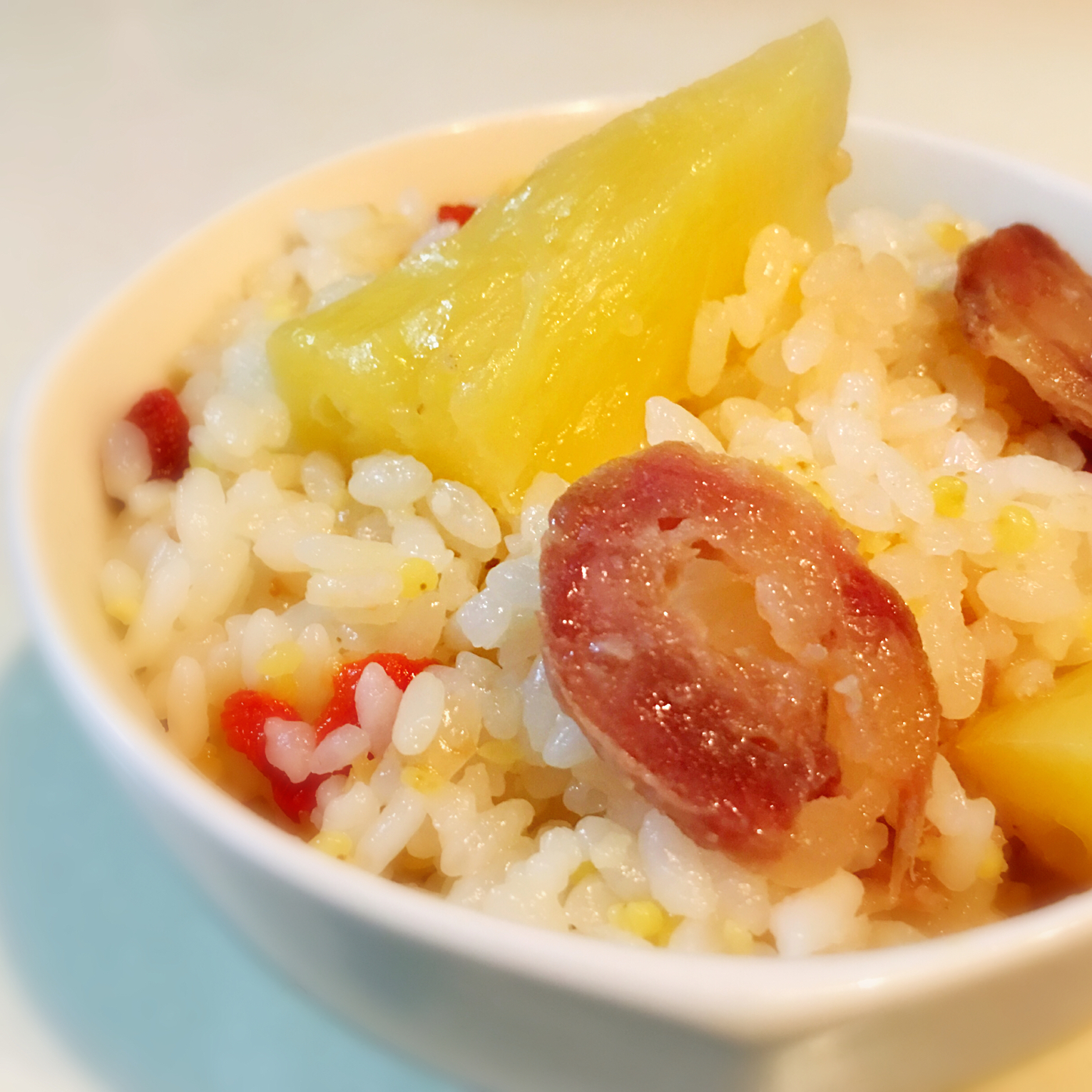 依米小花_s927做的简易菠萝饭(电饭煲版)