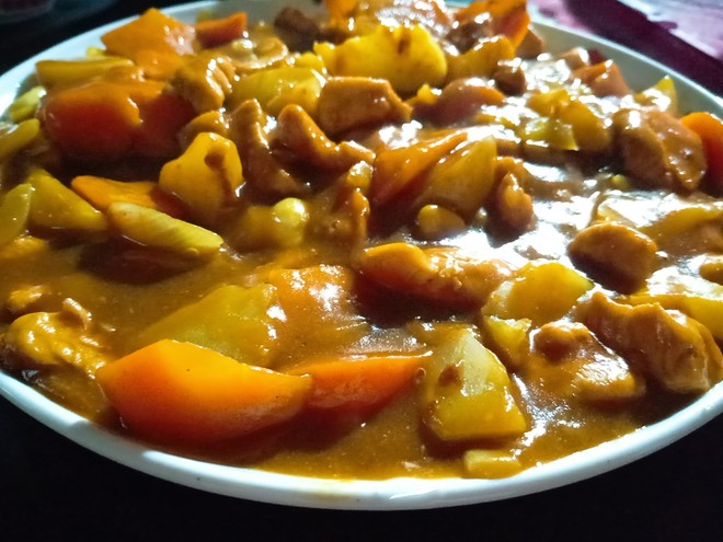 咖喱鸡块(家常菜)的做法