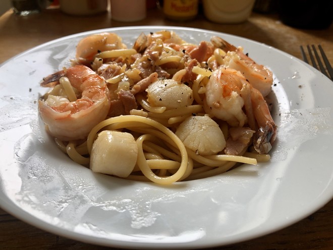 和风蒜虾意大利面Spagetti with Wafu Garlic & Prawns的做法