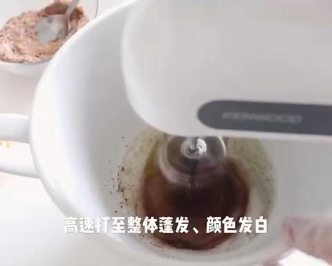 【黑糖珍珠轻乳酪蛋糕的做法步骤图】姗胖胖-制作