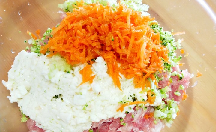 蒸肉丸的做法步骤图,什锦蒸肉丸怎么做好吃】