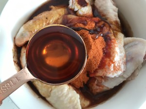不加一滴油的蜜汁烤鸡翅的做法 步骤7