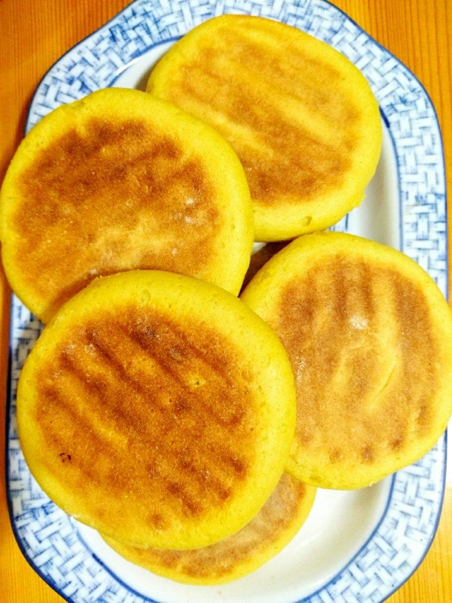 和平明光做的烙玉米饼