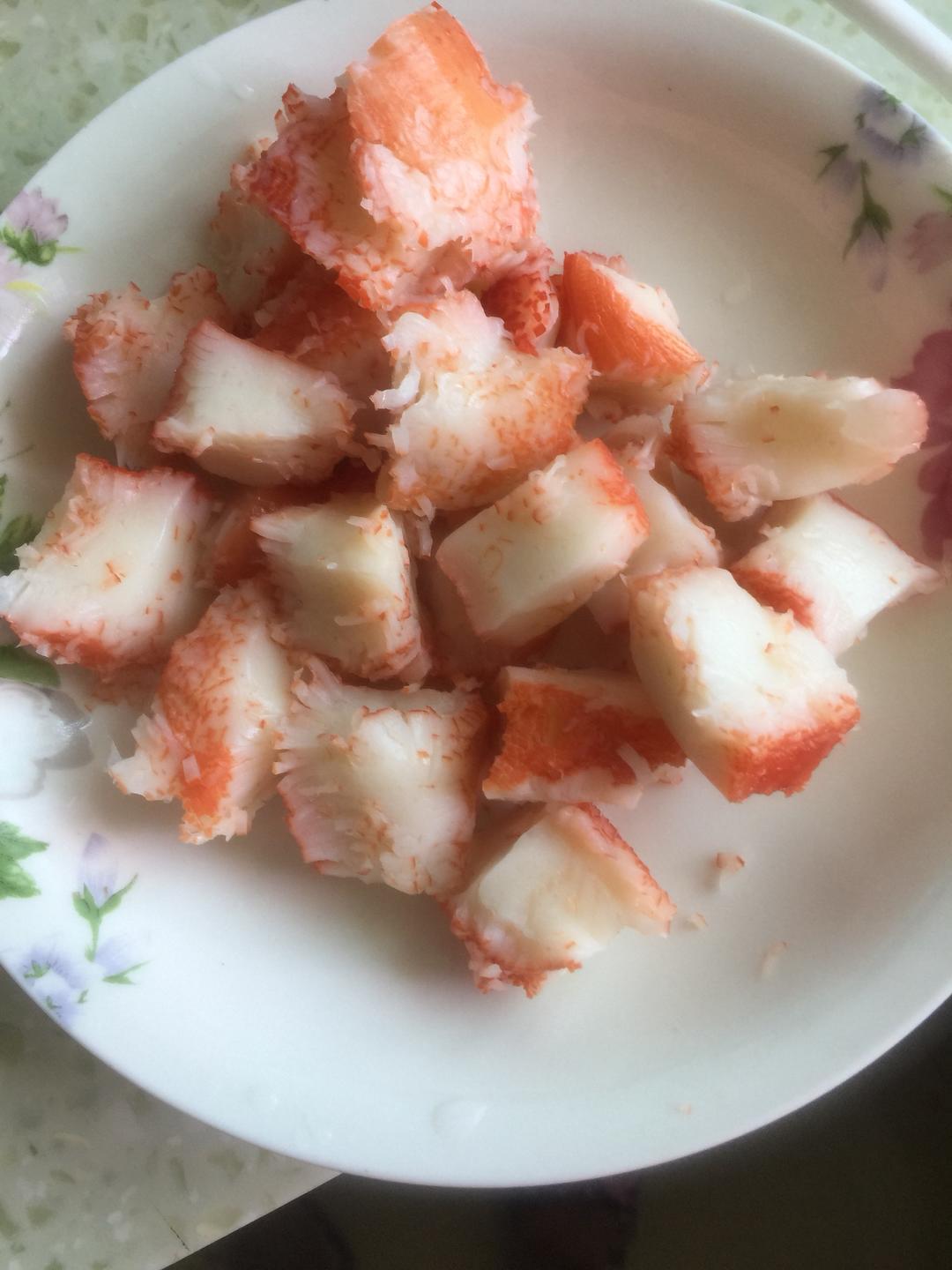 秋葵炒蟹腿肉的做法