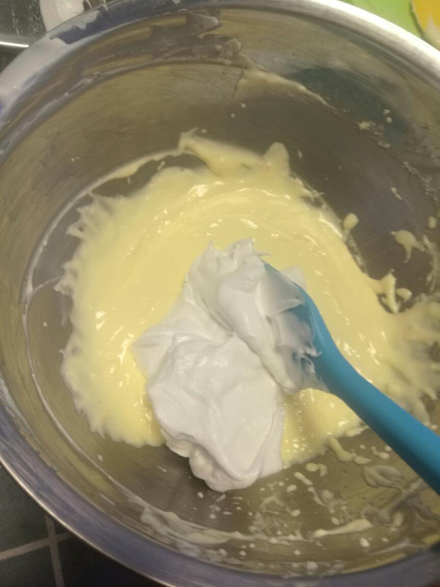 【很轻很轻的乳酪蛋糕杯的做法步骤图】国平爱烘焙-制作