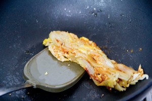 烤冷面的做法 步骤10