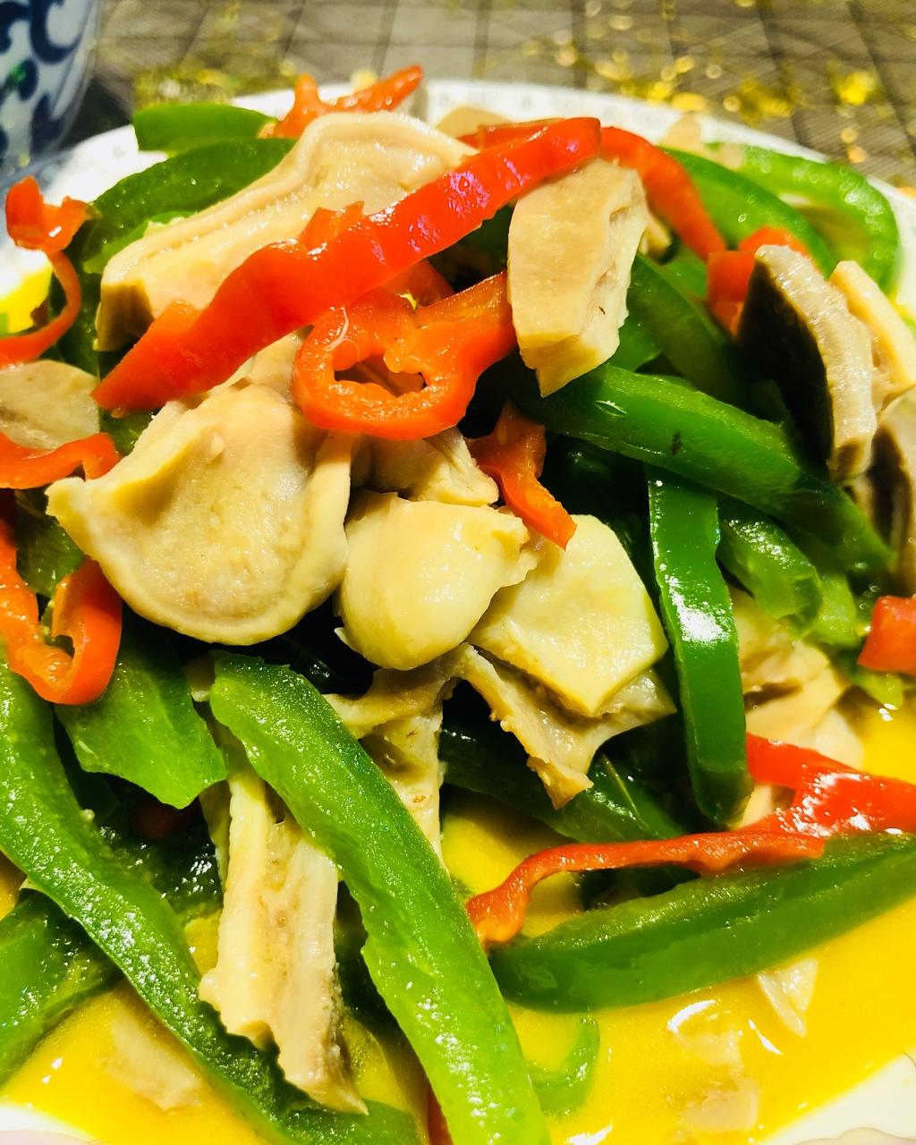 莺霏做的青椒炒肚片