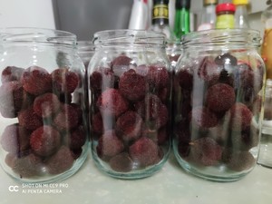 杨梅罐头的做法 步骤1