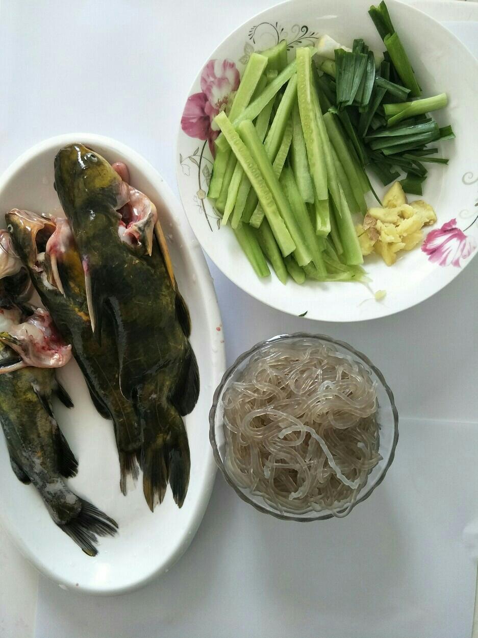 宝宝黄骨鱼粉丝汤的做法【步骤图】_菜谱_下