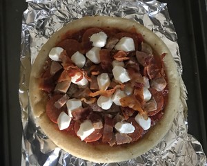 经典肉食爱好者披萨Meat Lover Pizza的做法 步骤5
