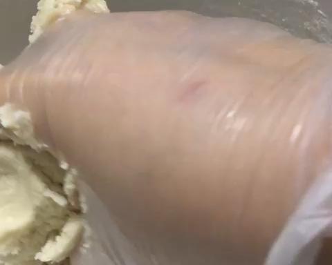 【彩虹蛋黄酥的做法步骤图,彩虹蛋黄酥怎么做好吃】Linda_Yue-制作