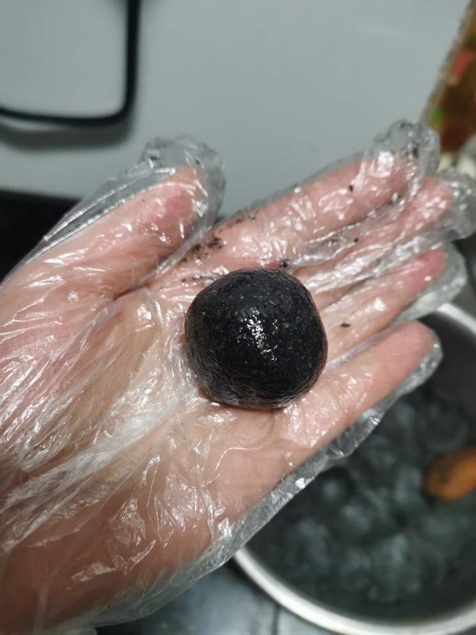 【黑芝麻丸的做法步骤图,黑芝麻丸怎么做好吃】苏俏