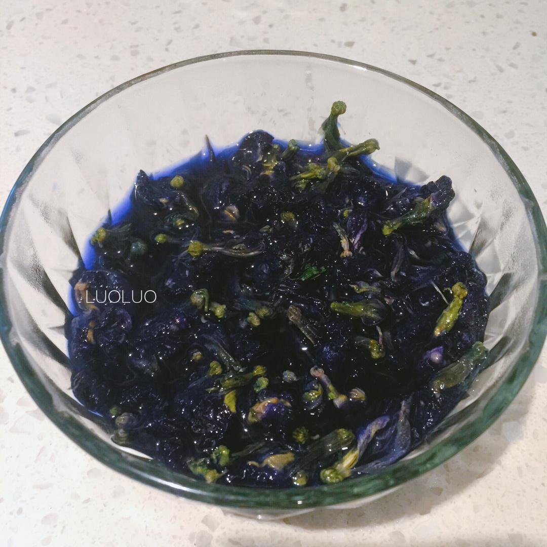 【蝶豆花奶油蛋糕卷-正反面示范的做法步骤图】LUOLUO的厨房-制作