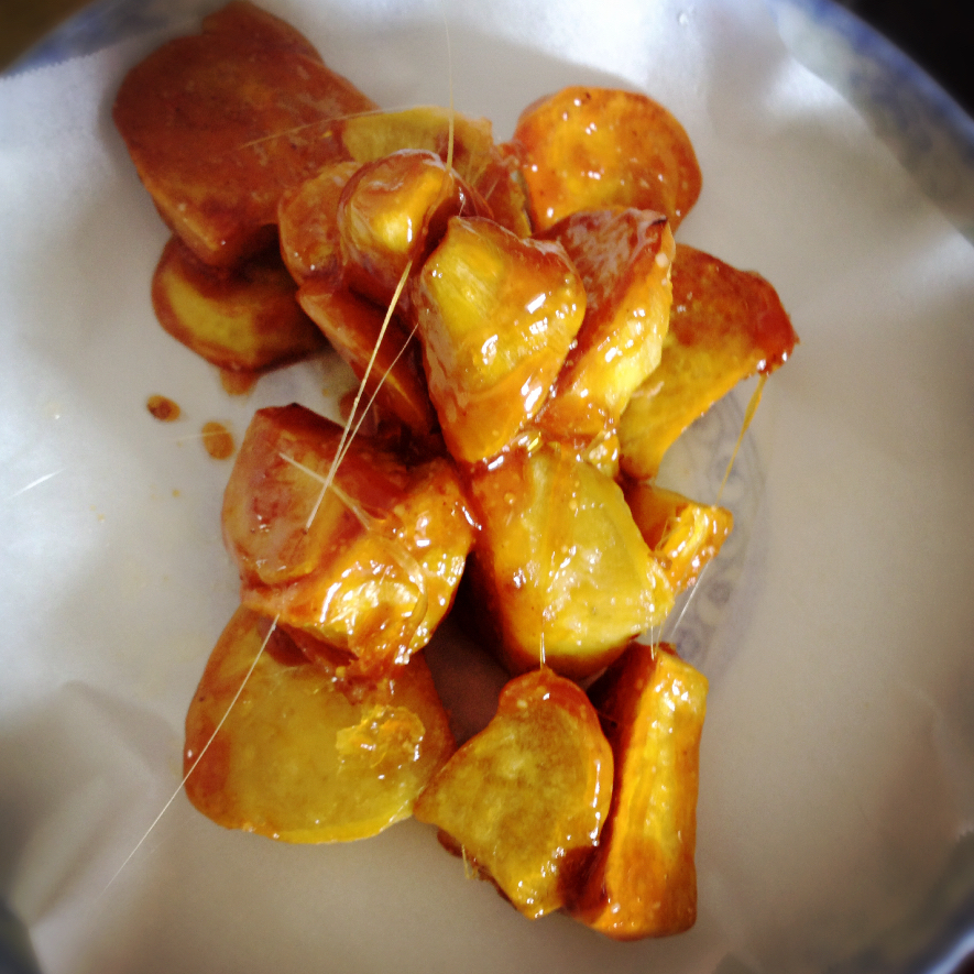 家常菜 拔丝地瓜 人可木南做的拔丝地瓜