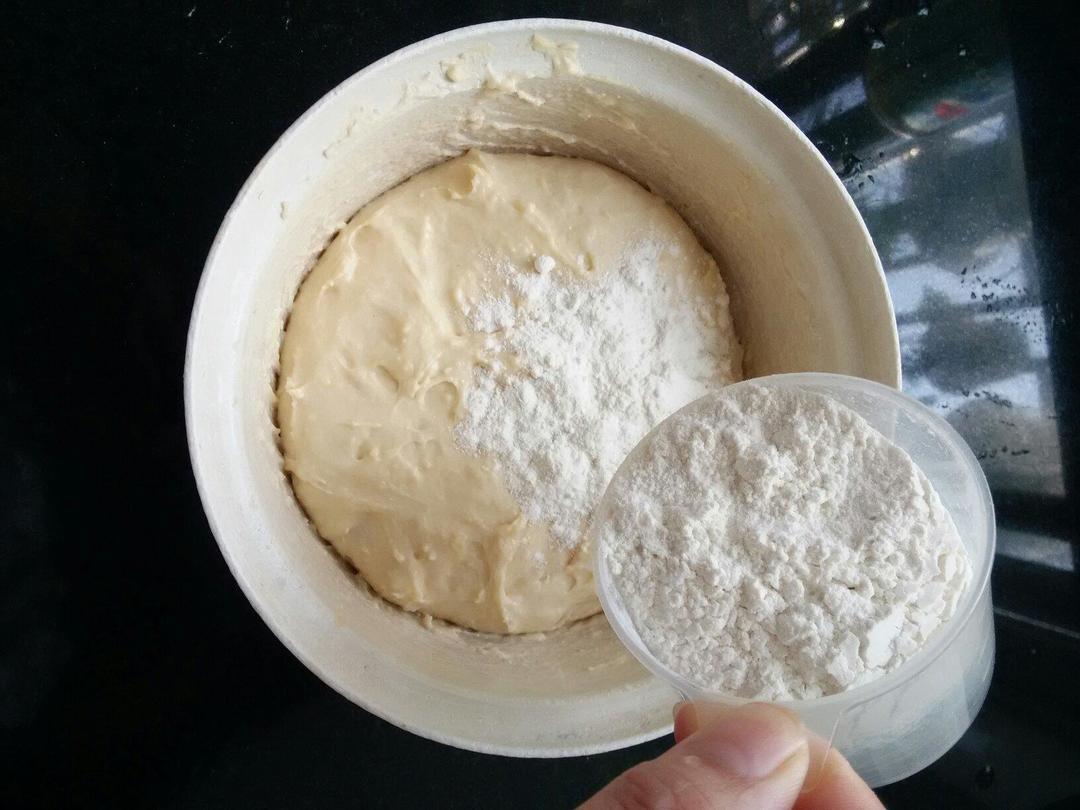 【不用面包机  懒人也可以做出好面包的做法步骤图】快到碗里来a-制作
