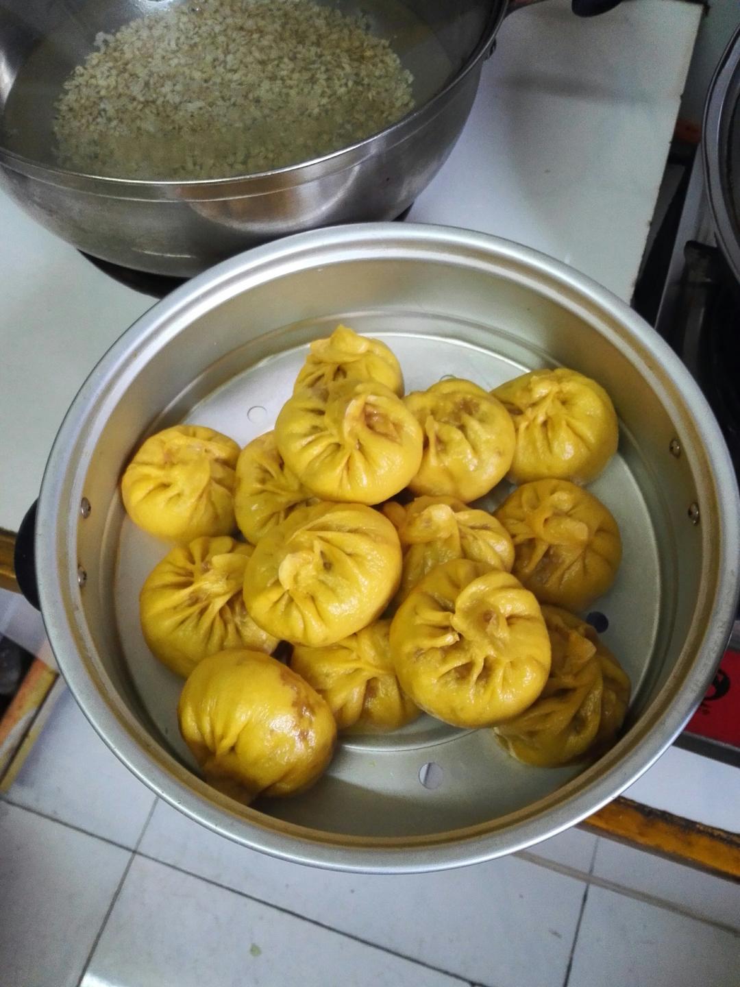 a蝴蝶兰做的南瓜面包子
