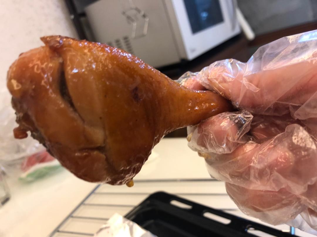 小鱼爱上吃做的烤鸡啊!烤鸡!