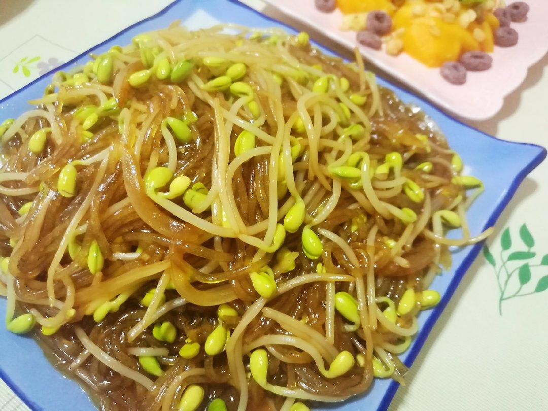 孟孟cookhouse做的黄豆芽炒粉条