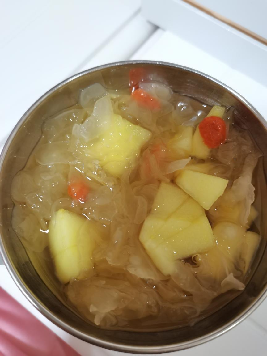 苹果银耳汤