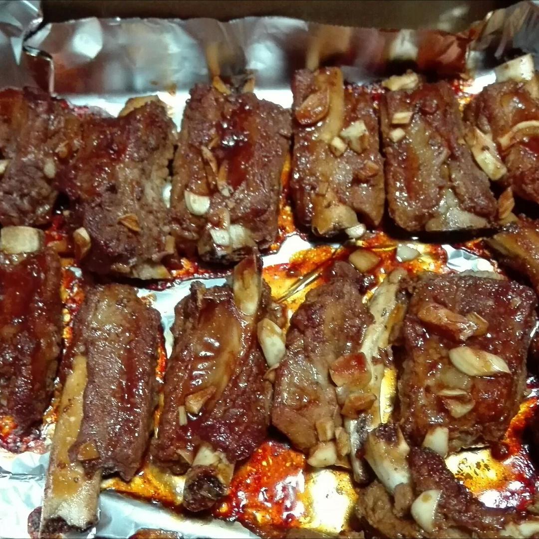 蒜香烤排骨