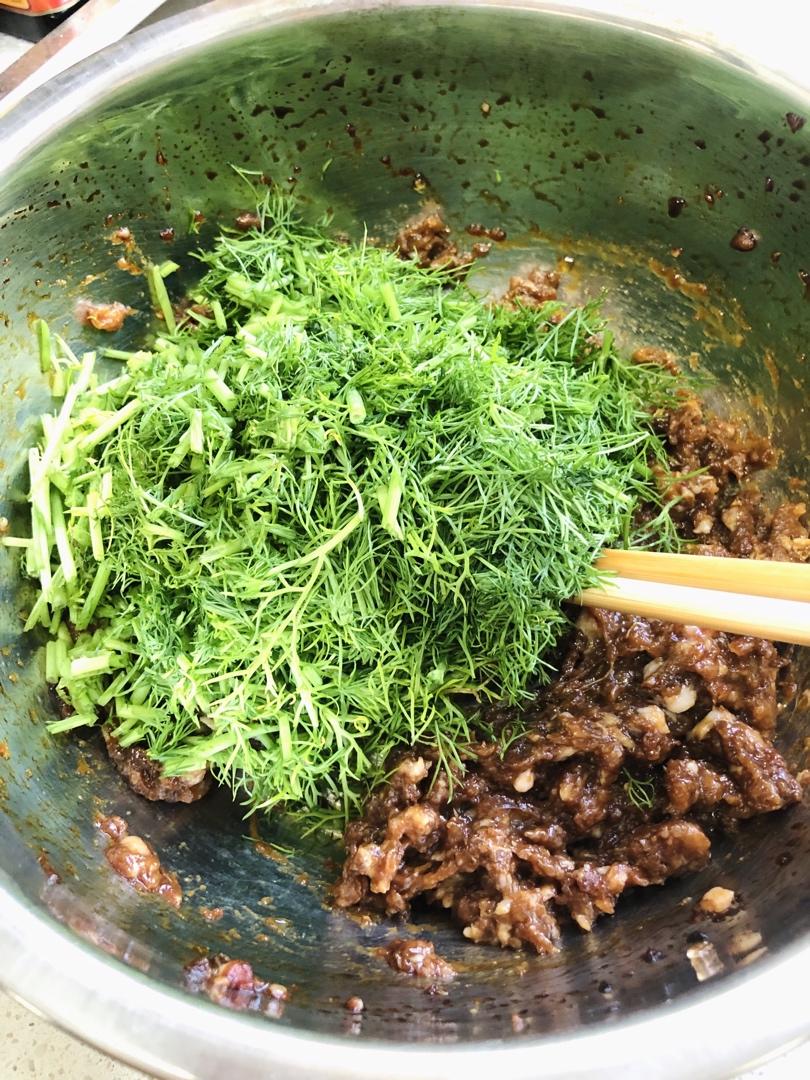 田田的叶做的茴香猪肉馅包子饺子通用还可以换成牛肉馅
