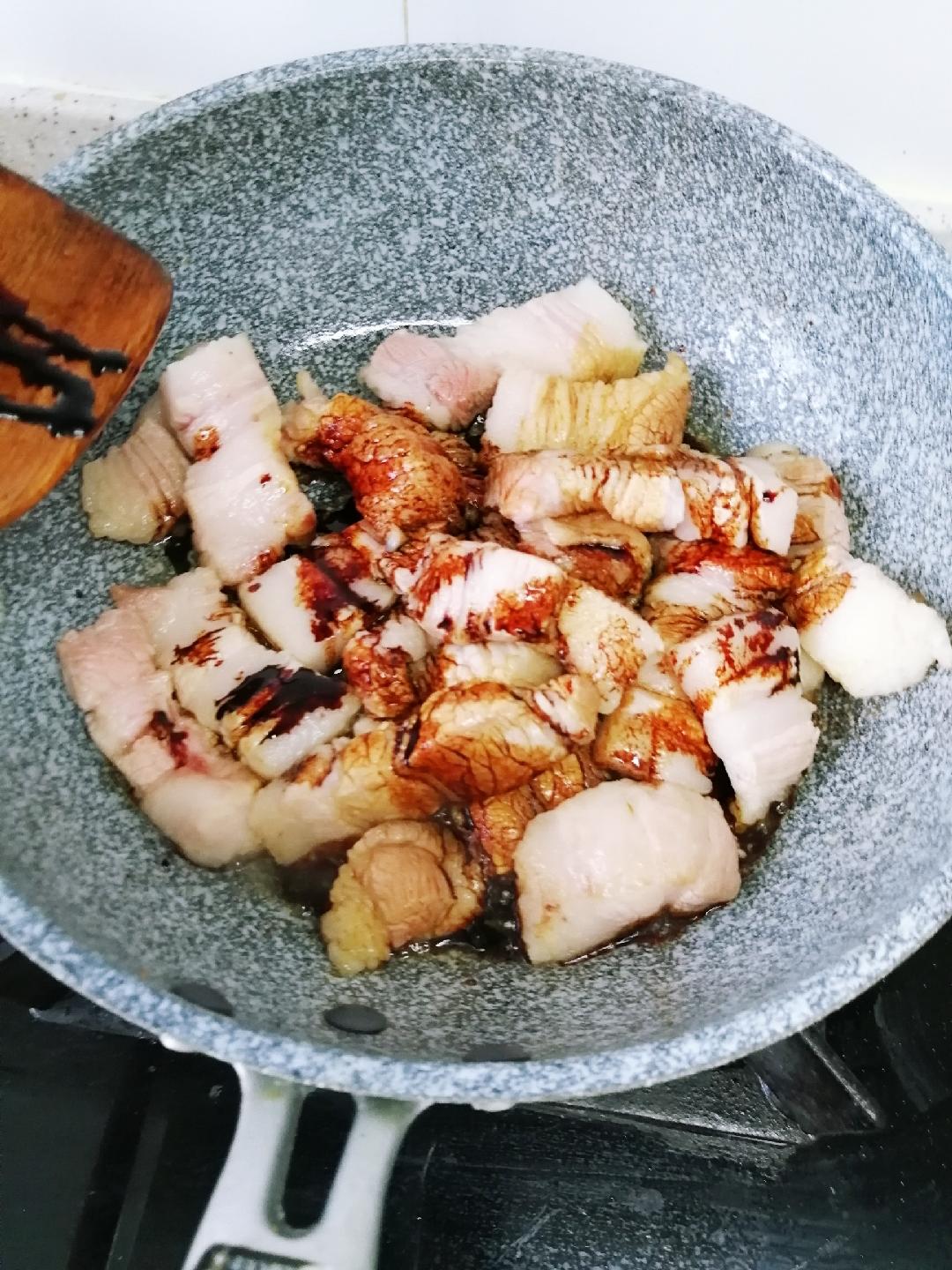 菜叔家常菜:红烧肉的做法 步骤6