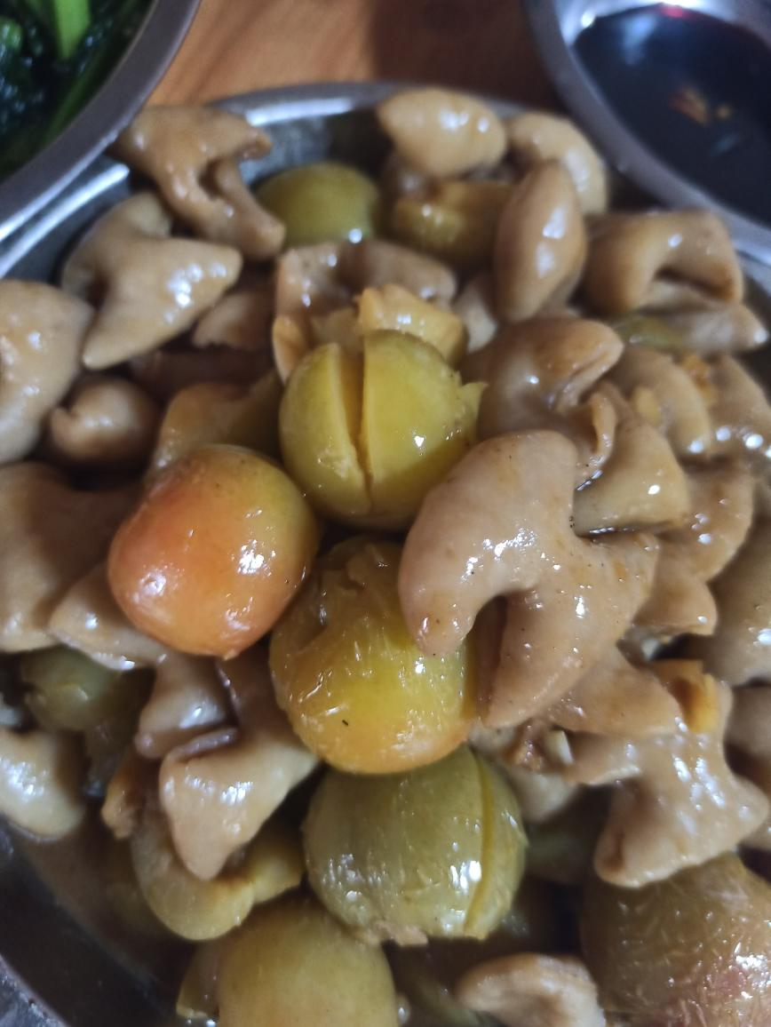 李子炒猪肠