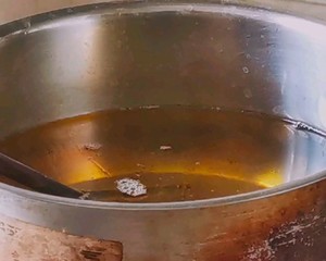 一分钟教你学会红烧狮子头的做法 步骤2