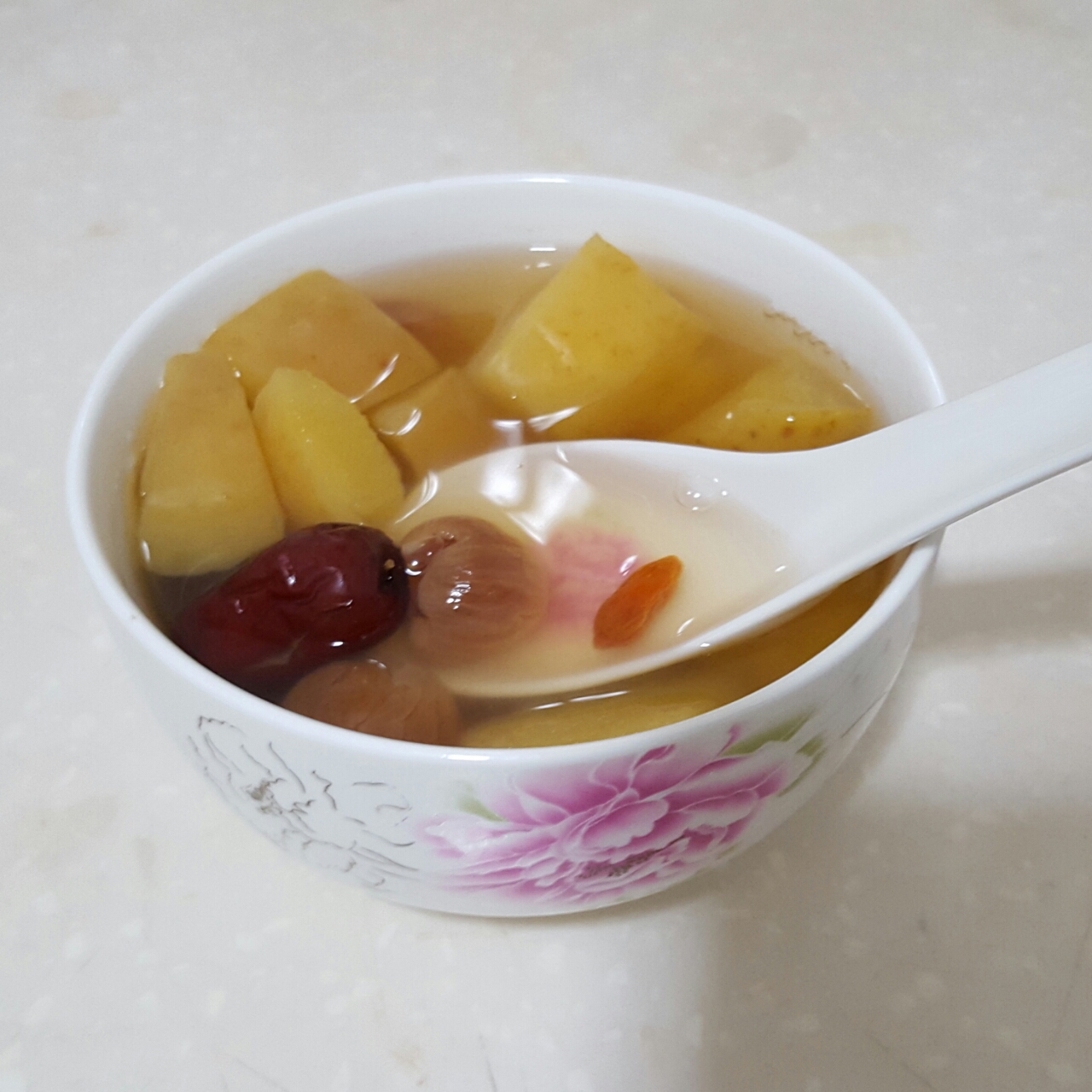 胖兔子梦游记做的煮苹果