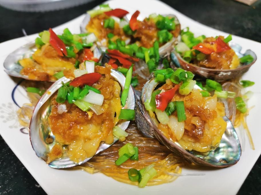 粉丝蒸鲍鱼