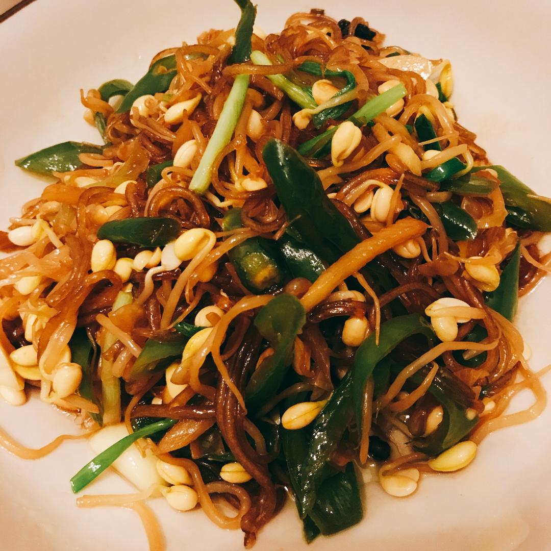 我布-做的干煸豆芽粉