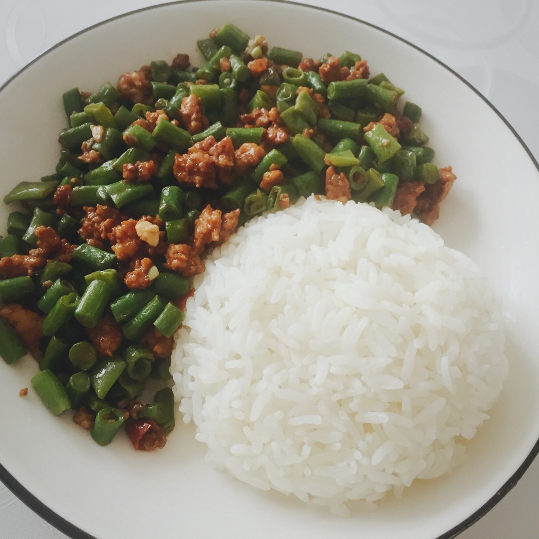 最后做成了一碗一人食的盖饭～ #晚餐2016年7月18日#    2年