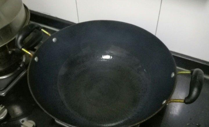 【炖蛤蟆的做法步骤图,炖蛤蟆怎么做好吃】忒