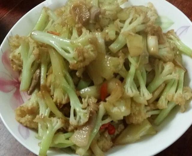 炝炒菜花 炝炒菜花