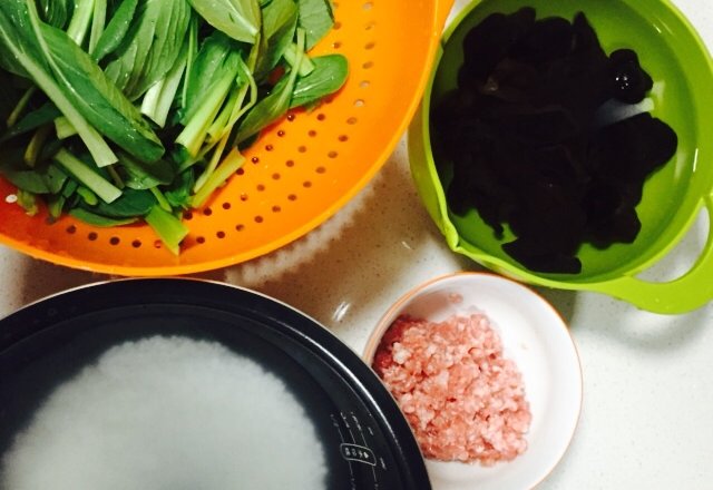 【木耳菜肉粥的做法步骤图,木耳菜肉粥怎么做