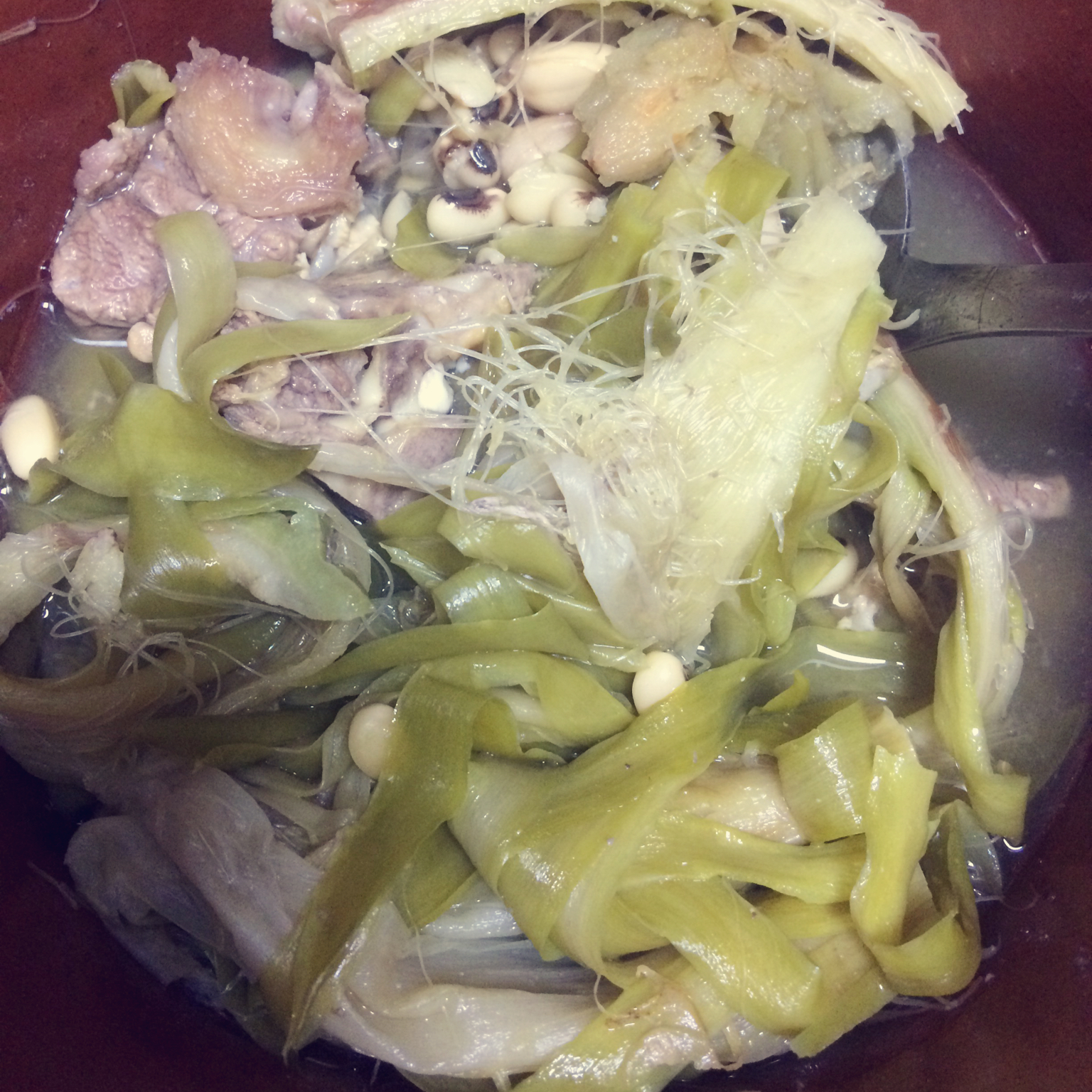 【霸王花眉豆花生排骨汤图片】迷路⌒酱_紫