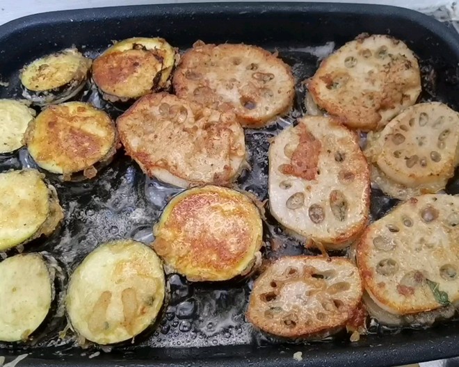 鸭油煎藕盒茄盒(多功能锅)的做法