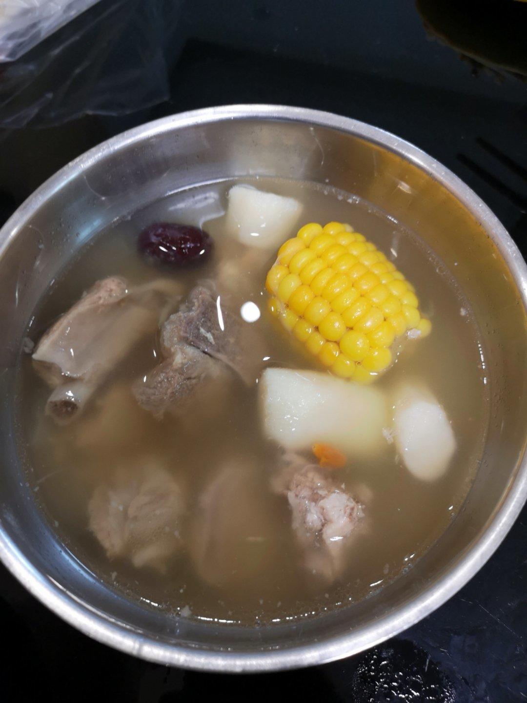 动起来做的清炖排骨汤
