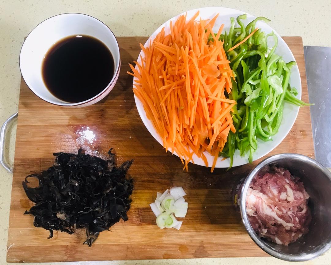 别找了,这才是【鱼香肉丝】百试百灵的方子!