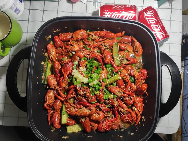(家庭版免炸)小龙虾?-蒜蓉味-简单好吃的做法