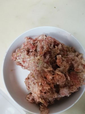 薄皮猪肉馅饼的做法 步骤4