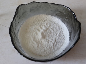 超好吃入口香甜松软的舒芙蕾松饼的做法 步骤4