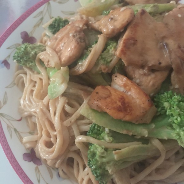 sesame paste noodles,pullednoodles shmily-zj做的麻酱鸡肉面 sesame paste chicken noodles