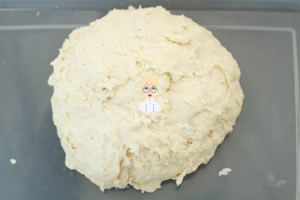 草莓奶露包,面包心满满的少女女生说:干你嘛想图片