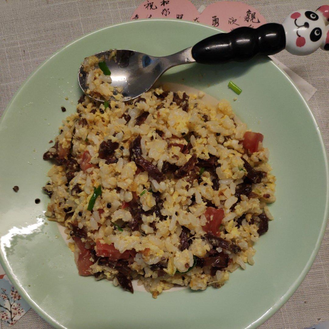 就shi喜欢做饭做的扬州炒饭(剩饭变美食,从此不剩饭)