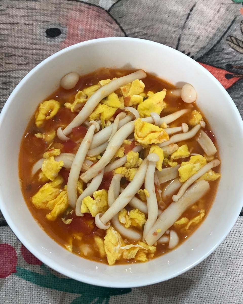 紫玥冰心做的茄汁海鲜菇滑蛋