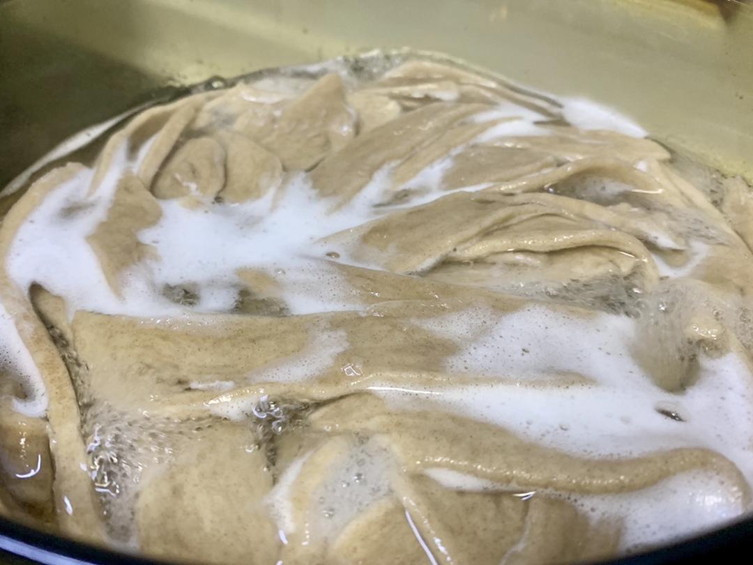 陕西面食—油泼驴蹄子面