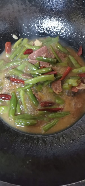豆角焖面的做法 步骤6