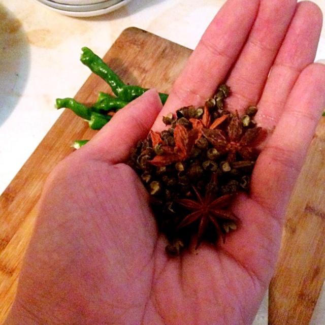 麻辣小龙虾的做法 步骤3