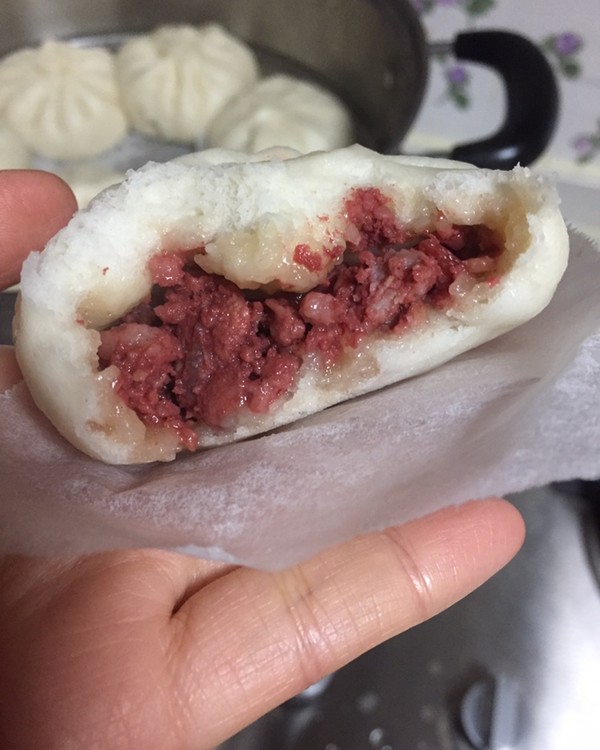 玫瑰叶子做的叉烧包(附捏包子视频)图片